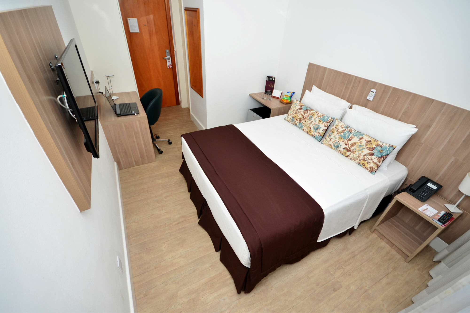 Hotel Slaviero Vitória Extérieur photo